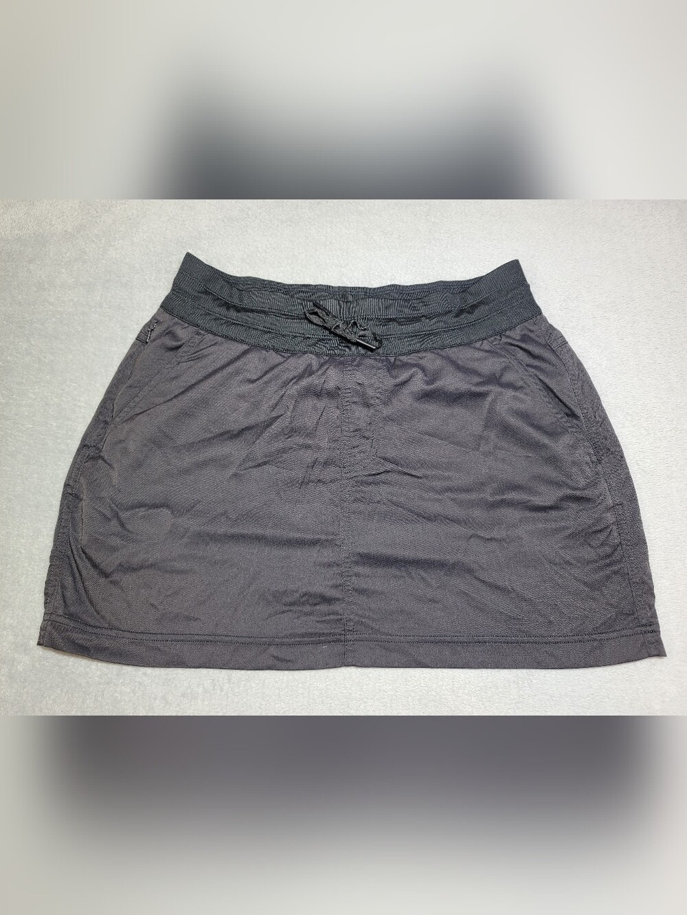 The North Face Aphrodite Skort in Asphalt Grey Size M - Picture 2 of 11
